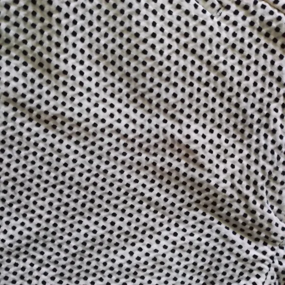 Ann Taylor Loft Textured Dress Shorts, size 12 - Picture 2 of 9